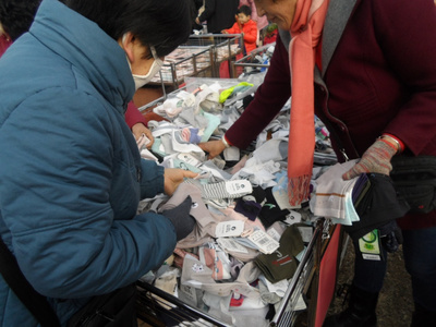 農村大集 日用品價廉多樣，便攜生活好去處